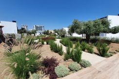 Dogankoy Kıbrıs Girne ornek daire site içi (3)