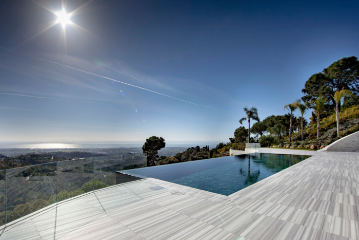 The Advantages of Renting a Vacation Villa