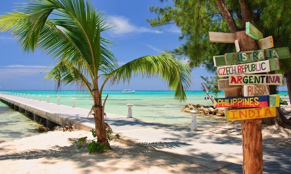The Best Time to Visit Cayman Islands: Seasons, Festivals, and Weather Insights