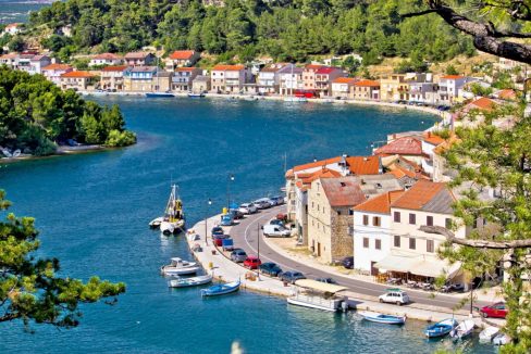 Your Guide to Hotel and City Center Airport Transfers in Zadar